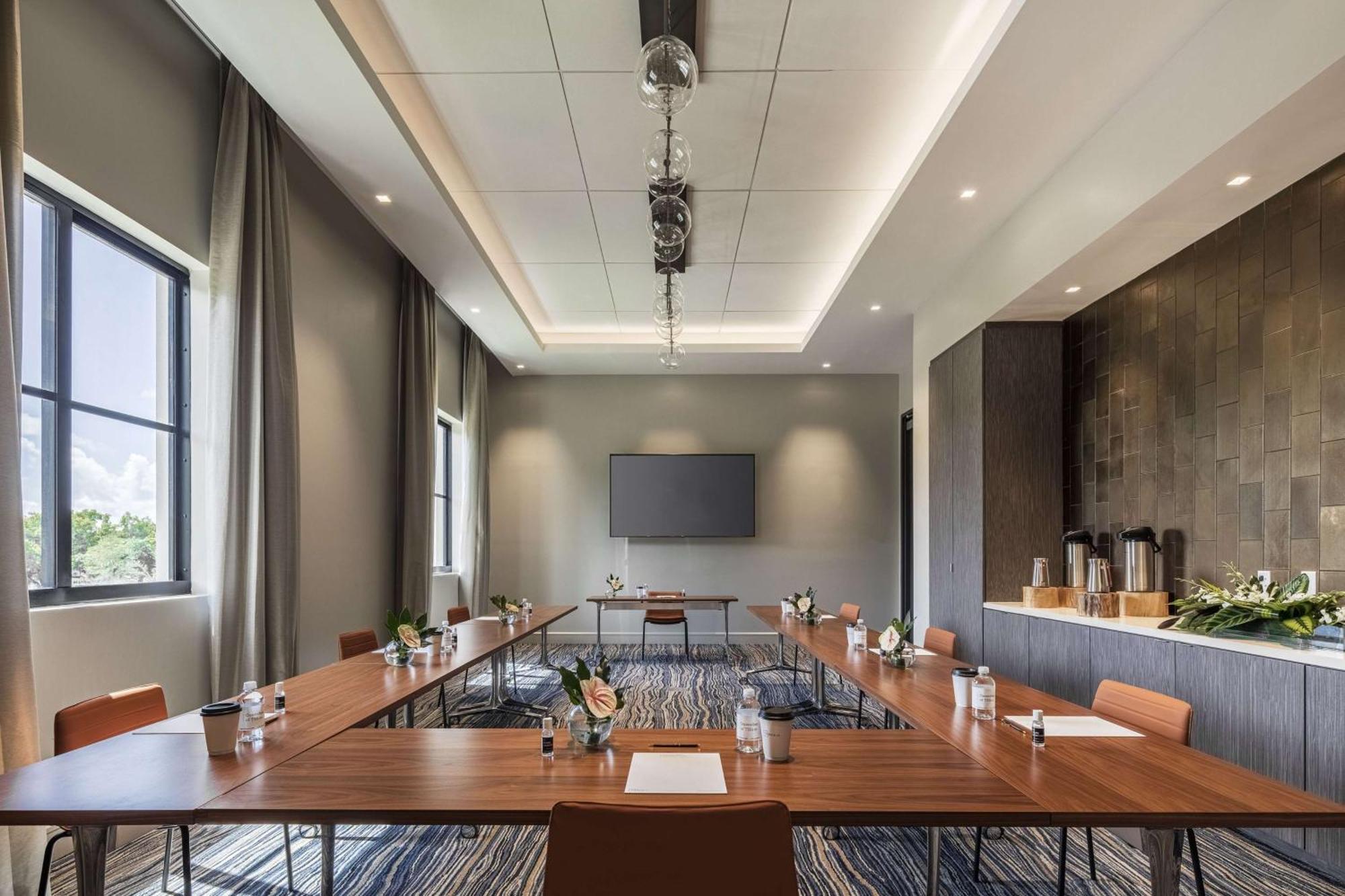 Thesis Hotel Miami Coral Gables, Curio Collection By Hilton Zewnętrze zdjęcie